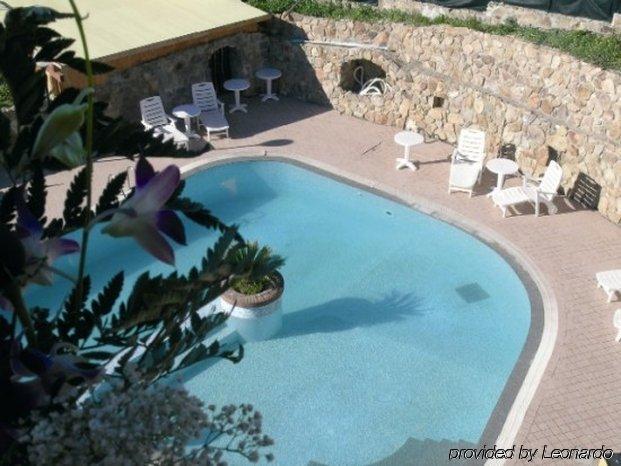 Hotel Le Palme ซานต์อันนาอาเรซี ภายนอก รูปภาพ