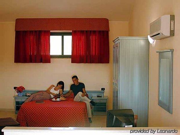 Hotel Le Palme ซานต์อันนาอาเรซี ภายนอก รูปภาพ